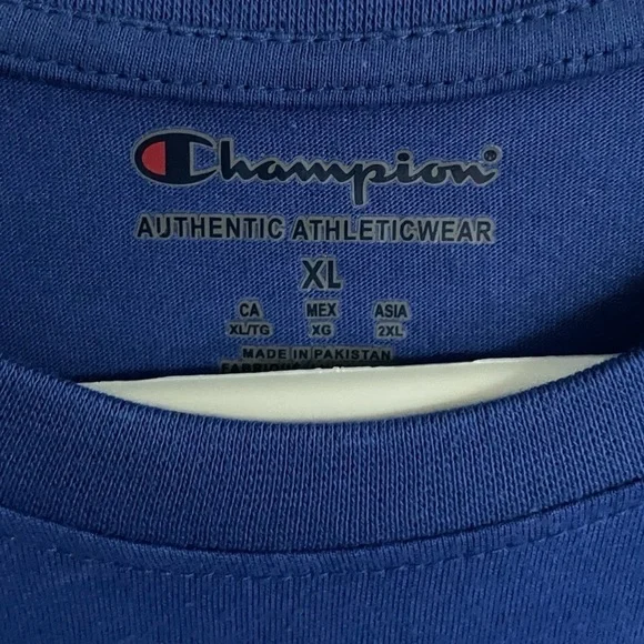 Champion Boise State Blue Long Sleeve T-shirt Mens XL NWT Embroidered Game Day - Picture 5 of 6